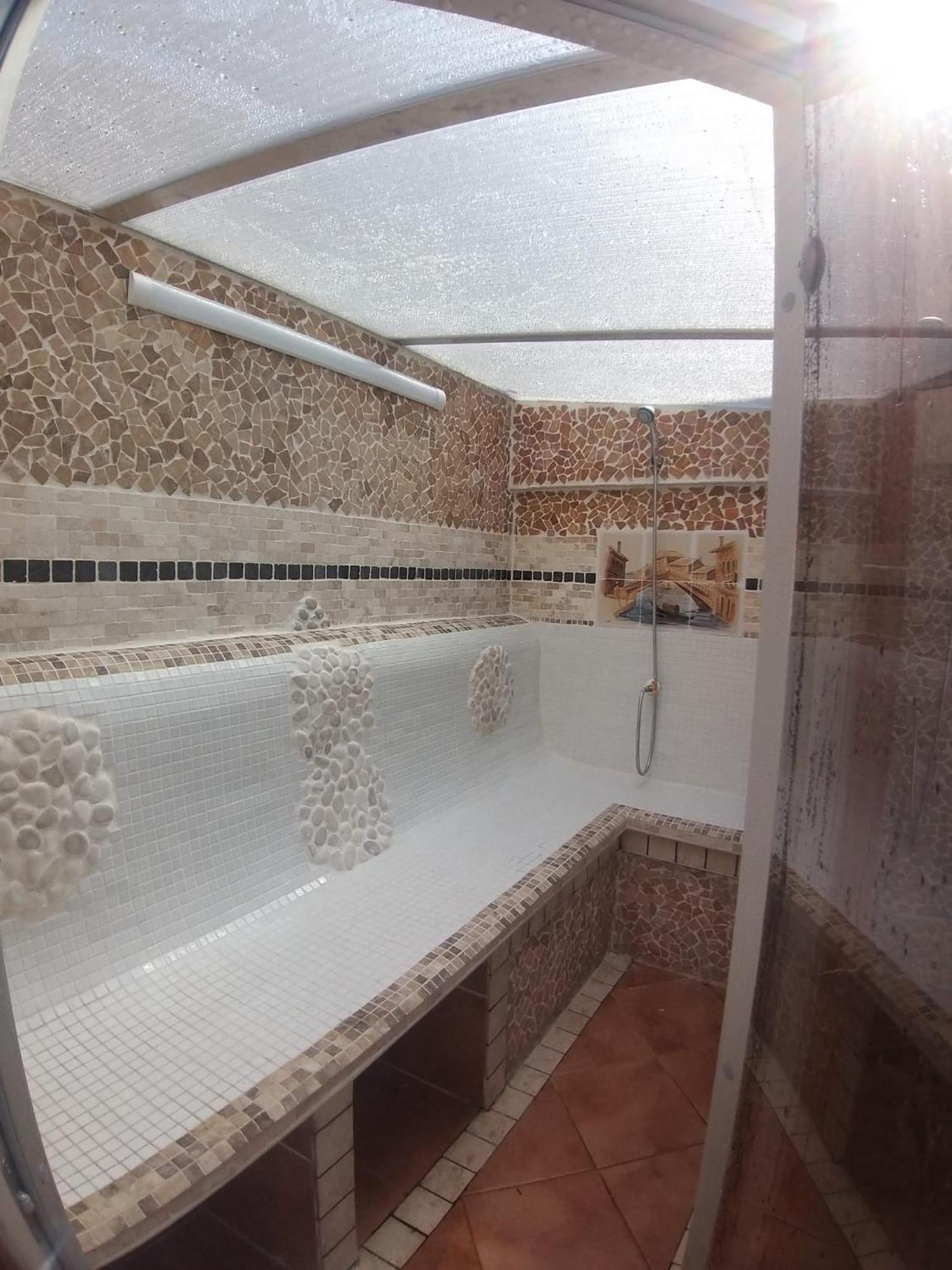 Tiny House Hotel Puebla de Vallbona Exterior photo