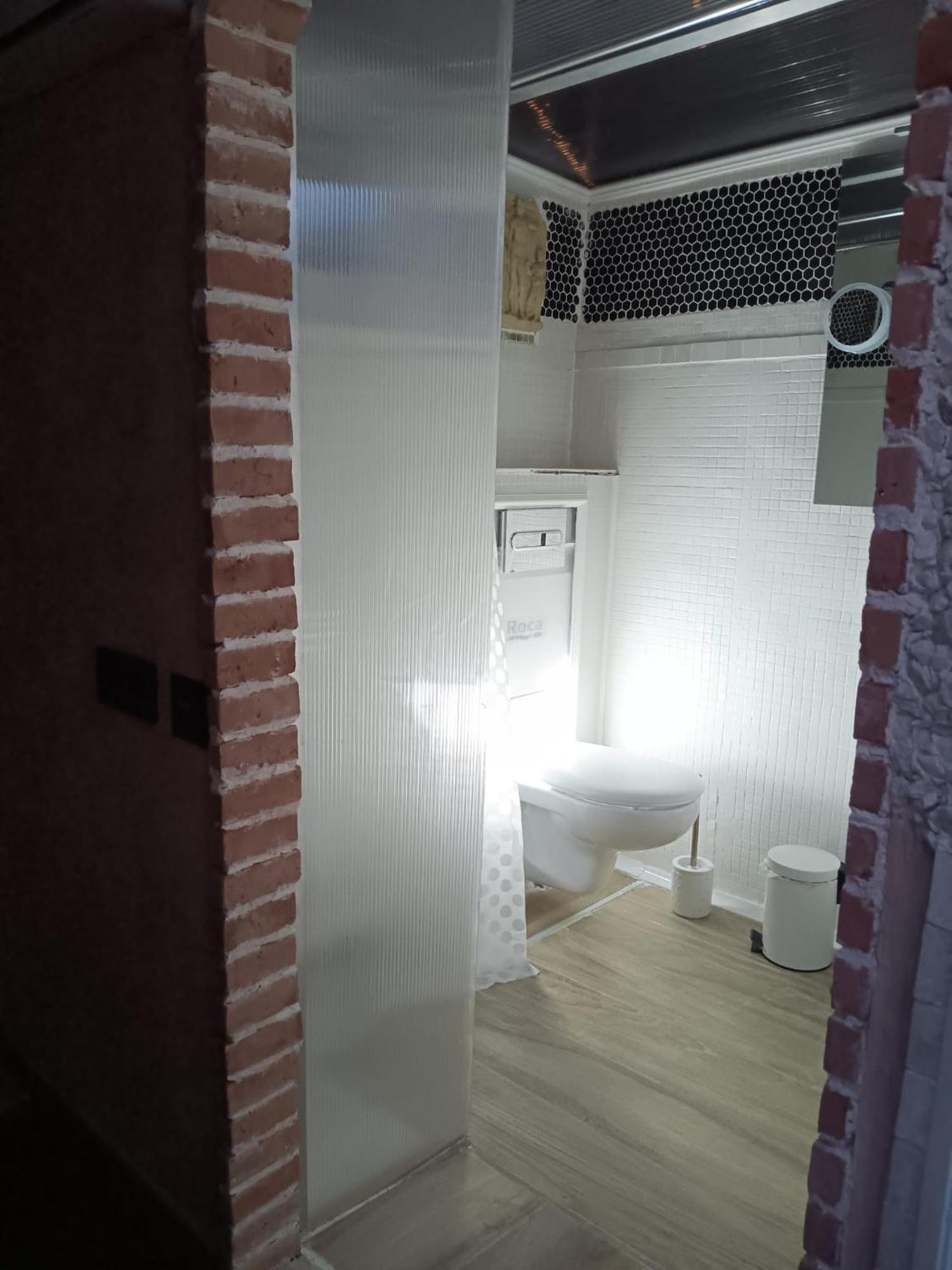 Tiny House Hotel Puebla de Vallbona Exterior photo