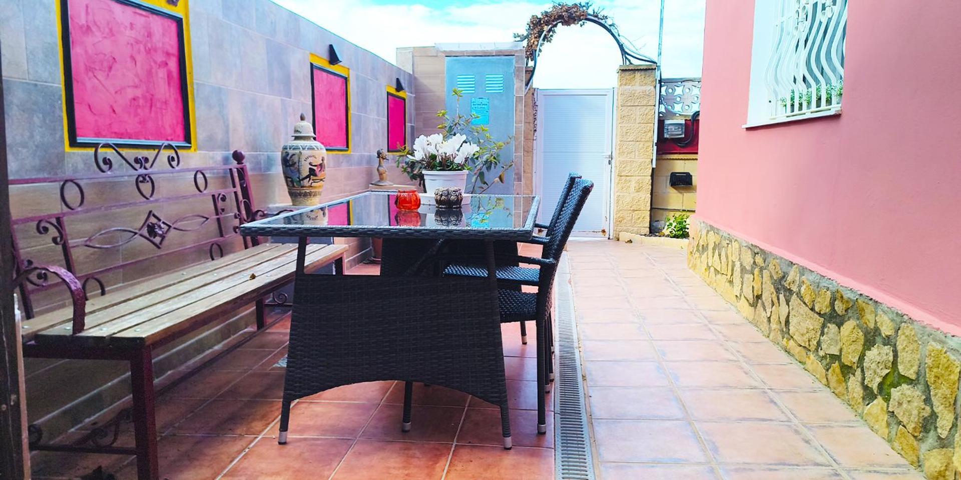 Tiny House Hotel Puebla de Vallbona Exterior photo